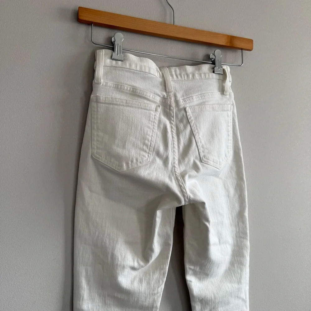 J. Crew White Skinny High-Rise 9”Toithpick Jeans Women size 25 P